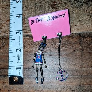 Betsey Johnson skull sailor girl earrings